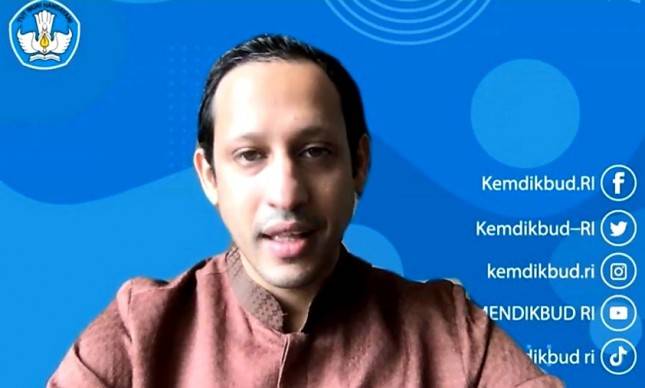 Kabar Gembira Buat Mahasiswa! Nadiem Resmi Naikkan Dana Bantuan KIP Kuliah Tahun 2021, Begini Besaran dan Cara Mendaftarnya... 