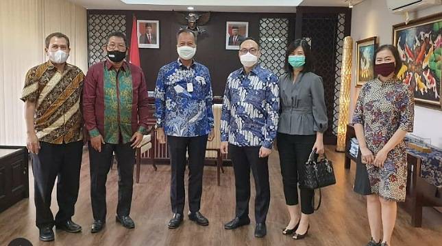 Percepat Penetapan Safeguard Keramik, Asaki Merapat ke Menperin Agus Gumiwang