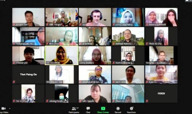 Kereenn! 9 Mahasiswa Asal Myanmar Kuliah di Universitas Andalas