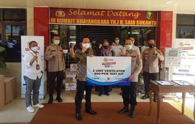 EMTEK Salurkan Sumbangan Pemirsa SCTV - Indosiar Ke RS POLRI Said Sukanto    