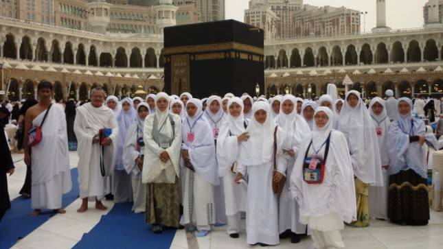 Sengkarut Umrah, YLKI Minta Presiden Jokowi Evaluasi Menteri Agama