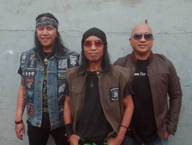 Gitaris ElpamasToto Tewel  Lengkapi Kesempurnaan DJ Stroo & Jecovox