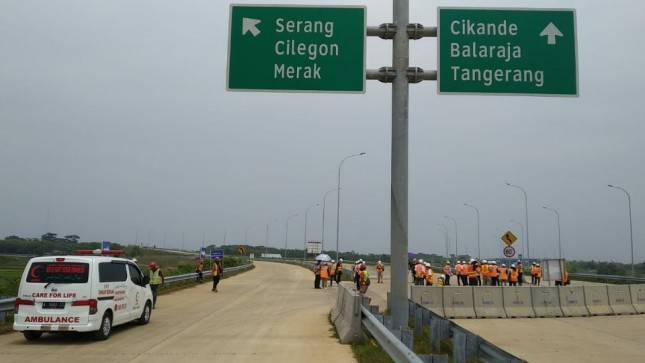 Kejutan Awal Tahun, Tol Serang-Panimbang Bagikan Hadiah Khusus Pengguna Tol