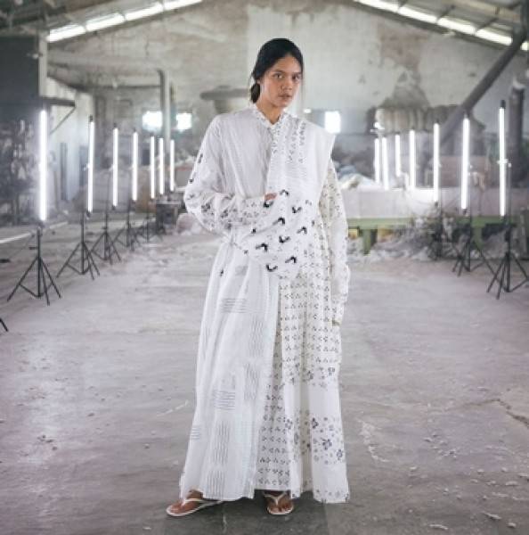 Koleksi Fashion Terbaru Sejauh Mata Memandang