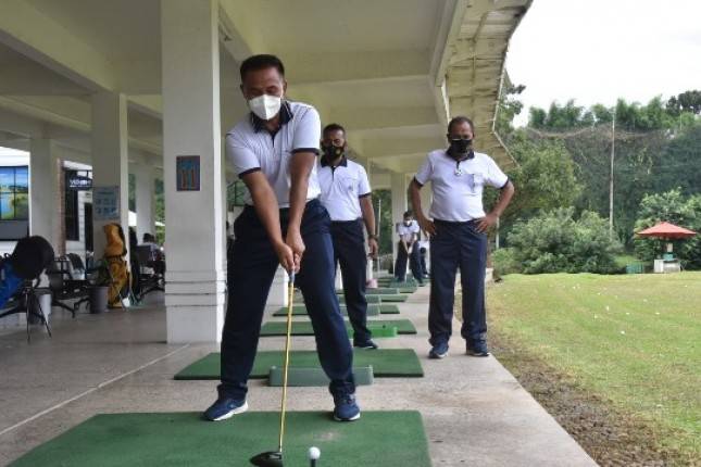Dankormar Mayjend Suhartono Golf Bersama Pejabat Utama Korps Marinir