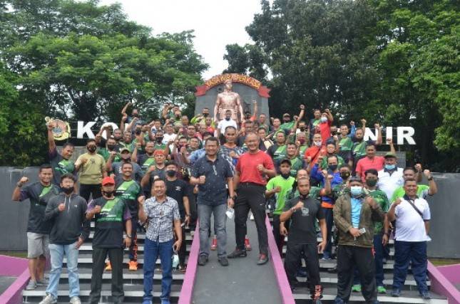 Reuni Alumni Kompi F Batalyon Infanteri 4 Marinir Laksanakan Olahraga Bersama