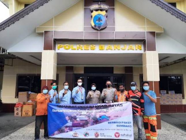 170 Paket Sembako Donasi  KSP Sahabat Mitra Sejati Peduli Banjir di Kalsel