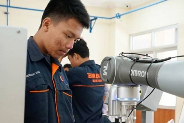 Terungkap!&nbsp;78,6% Orang Tua dan Siswa Pilih Melanjutkan Pendidikan ke Perguruan Tinggi Vokasi