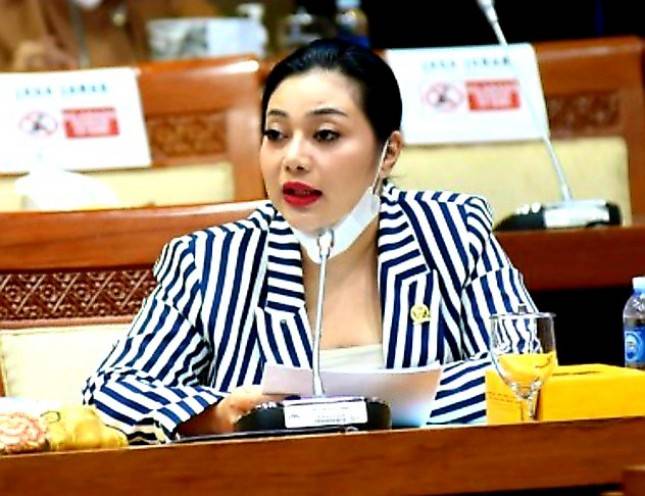 DPR Cantik Ini Dukung Digitalisasi SPBU Pertamina 