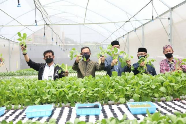 Kunjungi Ponpes Al Ghazaly, Mentan Serukan Kerja Kolaboratif Lawan Covid