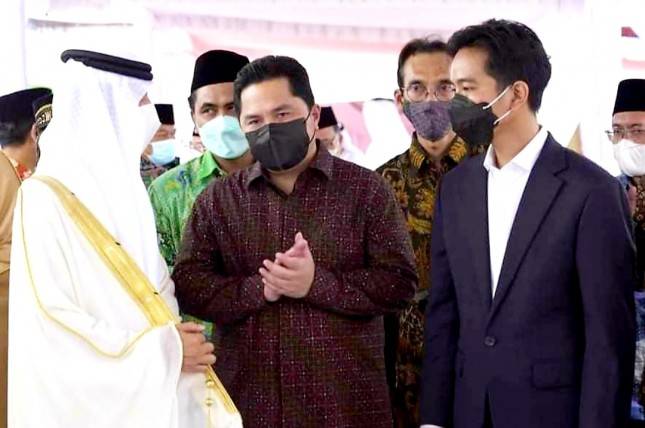 Erick Thohir Pamer Potret Bareng Gibran dan Menteri UEA, Netizen Heboh:&nbsp;Wah Keren Gibran...