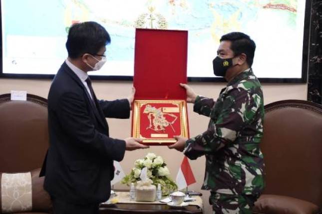 Panglima TNI Terima Courtesy Call Delegasi Pemerintah Korea Selatan