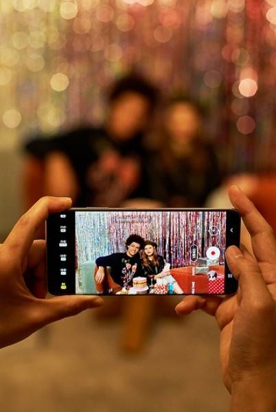 Fitur Director&rsquo;s View dan Night Mode pada Samsung Galaxy S21 Ultra 5G Permudah Bikin Film &ldquo;The Epic Movie&rdquo;