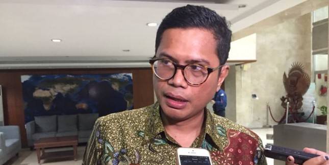 Pengembangan EBT di Indonesia Butuh Investasi Besar, Wamen BUMN Sebut IPO Bisa Jadi Opsi Pendanaan