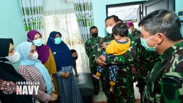  KASAL Laksamana Yudo Kunjungi Keluarga Korban KRI Nanggala 402