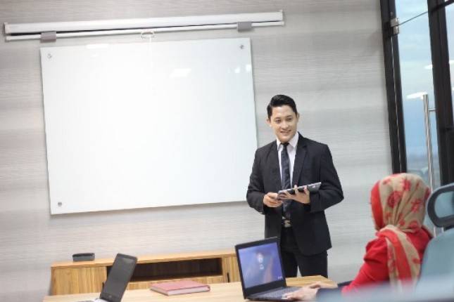 Ikuti Prodi Magister Ilmu Komputer Universitas Nusa Mandiri Hasilkan Karir Gemilang