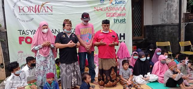 Yayasan Humaniora dan FORWAN Memburu Berkah Ramadan Dengan Aksi Sosial Secara Kolektif