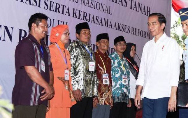 Presiden Jokowi Minta Diajari Bahasa Ngapak Khas Cilacap