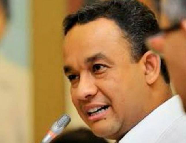 Gegara Buka Vaksinasi Gratis, Warganet Puji Gubernur Anies Setinggi Langit 