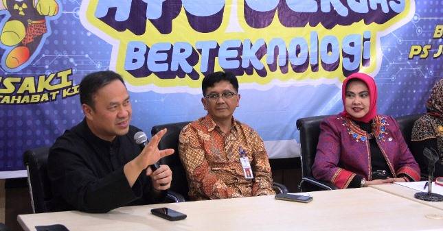 Ary Ginanjar Ajak 1000 Yatim Piatu Mengenal Nuklir di BATAN