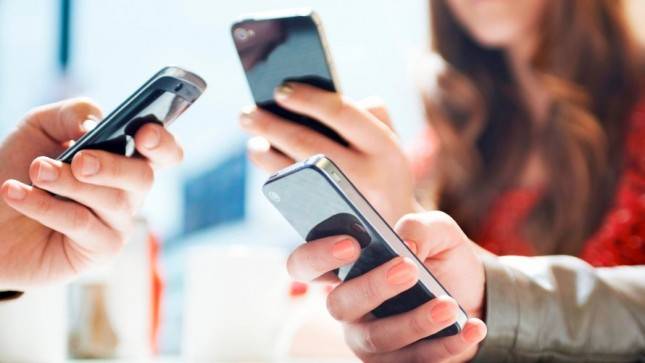 Jadilah Generasi Muda yang Menggunakan Internet dengan Bijak