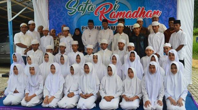 Safari Ramadhan, Perum Jamkrindo Kunjungi Mandailing Natal