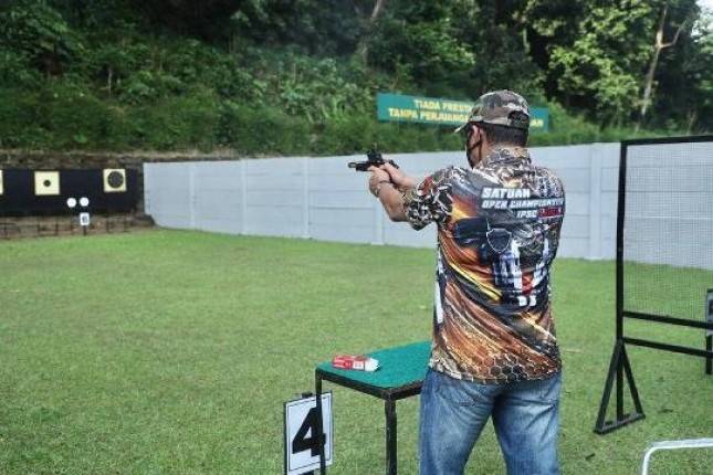Ketua MPR RI Ikuti Kejuaraan Menembak 'HUT ke-40 Satuan-81 Kopassus Open Championship 2021 IPSC Level 2