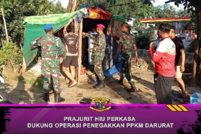 Prajurit Yonmarhanlan III  Jakarta Dukung Penagakan PPKM Darurat