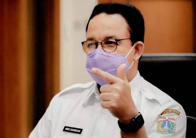Gubernur Anies Minta Satpol PP Tegor Pelanggar PPKM Darurat dengan Hati dan Penuh Kasih! Netizen: Alhamdullilah! Adem...   
