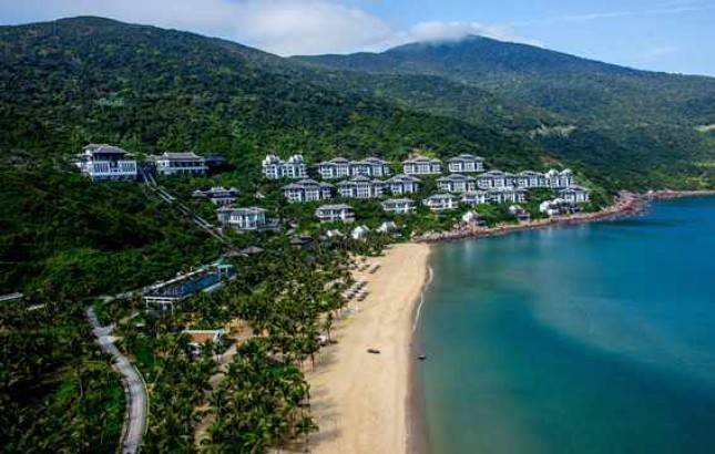   InterContinental Danang Sun Peninsula Resort Dinominasikan Sejumlah Penghargaan pada WTA 2021