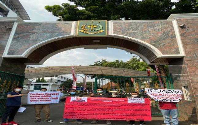 GAGAK Minta Kejagung Bongkar Kasus Korupsi Pengadaan QCC Pelindo II dan Tersangkakan Dana Amin