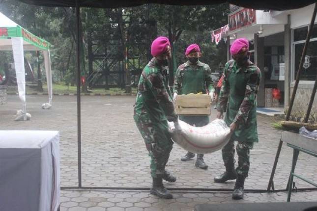 Program Marinir Peduli Berbagi Terus Berlangsung
