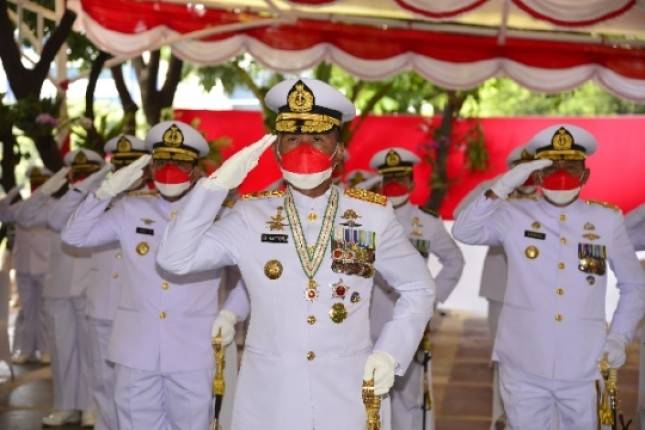 Dankormar Mayjen (Mar) Suhartono Ikuti Upacara Kemerdekaan Secara Daring