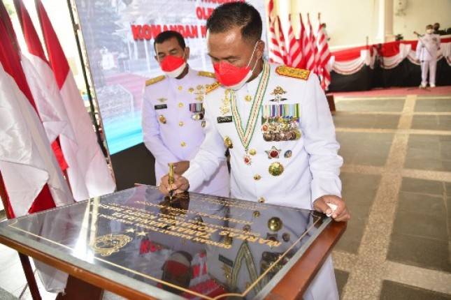 Dankormar Mayjen Mar Suhartono Resmikan Taman Wanarata
