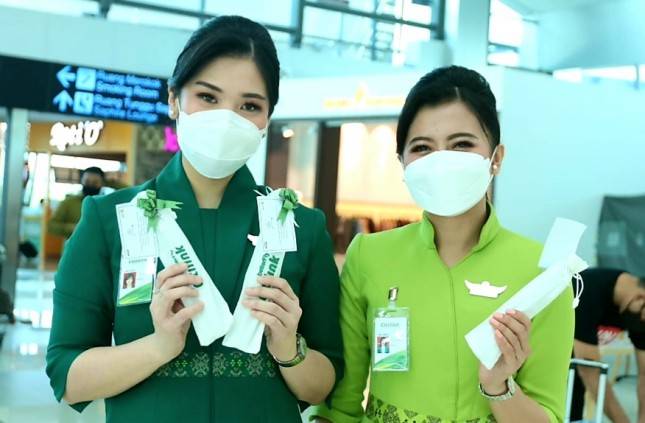 Citilink Luncurkan Seragam Baru Awak Kabin