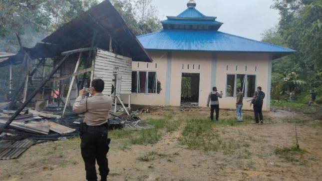 Polisi Tetapkan 9 Perusak Masjid Ahmadiyah di Kalbar Jadi Tersangka