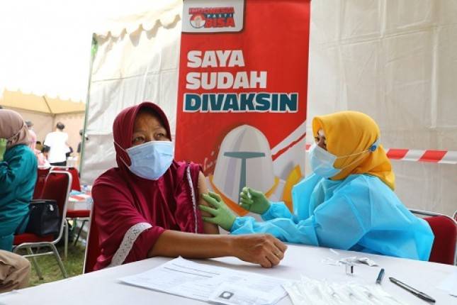 Lagi-Lagi Indonesia Pasti Bisa Buka Sentra Vaksinasi Bersama Arif Rahman di Bekasi