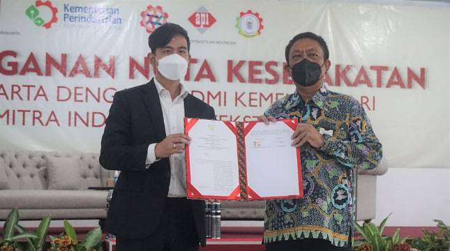 Teken MoU dengan Pemkot Surakarta, Kemenperin Siap Ciptakan SDM Unggul Industri TPT