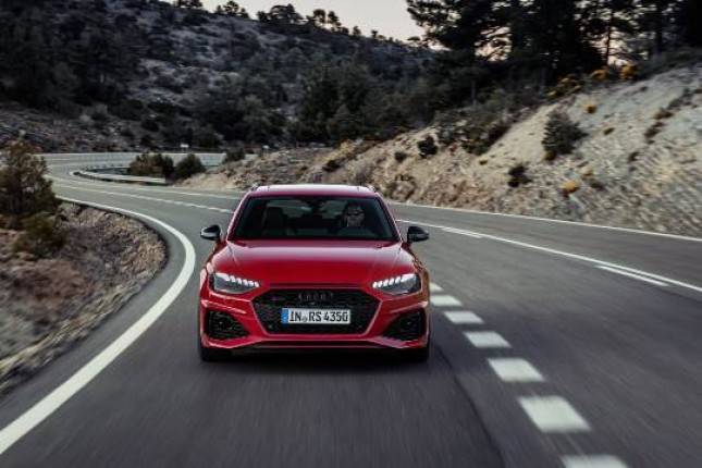 The New Audi RS 4 Avant Ramaikan Industri Otomotif Nasional