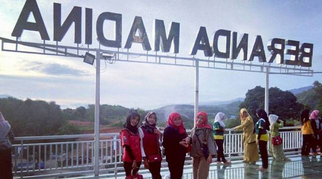 Beranda Madina Jadi Destinasi Andalan Warga Mandailing Natal