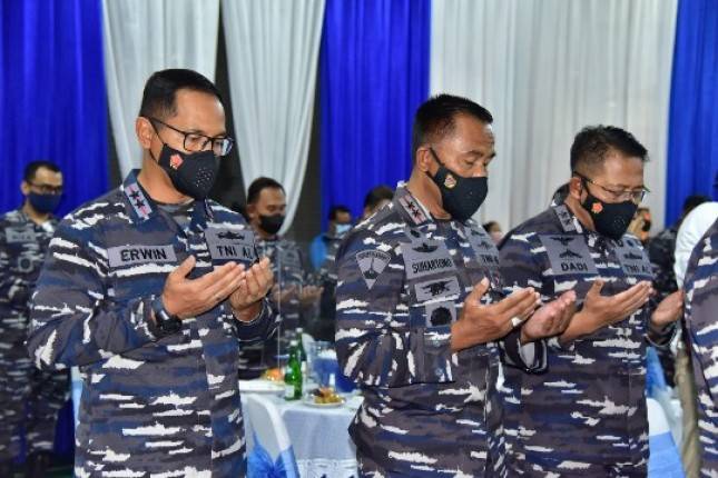 Dankormar Mayjen Mar Suhartono dan Habib Luthfi Hadiri Doa bersama Lintas Agama