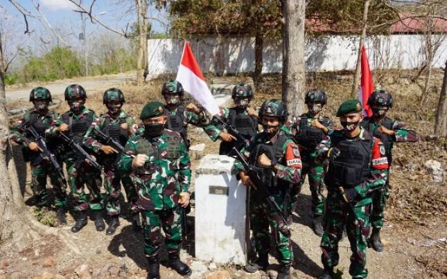 Pangkostrad Letjen TNI Dudung Abdurachman Kunjungi PLBN Napan Bawah NTT