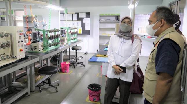 Blusukan ke Cikarang, Kemenperin Sebut Aplikasi PeduliLindungi Dongkrak Kapasitas Produksi