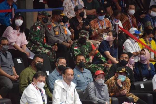 Pangdam XVII Cenderawasih Mayjen TNI Ignatius Yogo Triyono Dampingi Presiden  Jokowi Dalam Kunkeer  di Merauke 