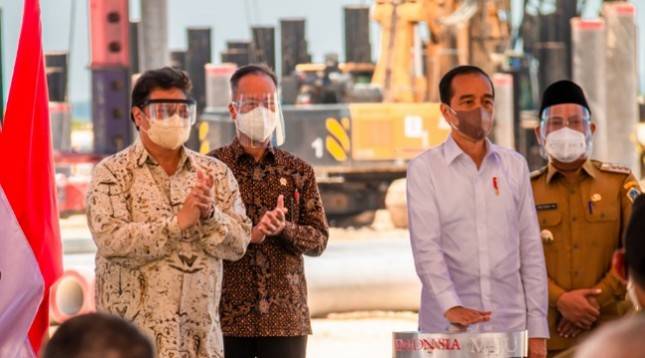 Menperin Agus Dukung Pembangunan Pohon Industri Tembaga Milik Freeport di Kawasan Industri JIIPE Gresik