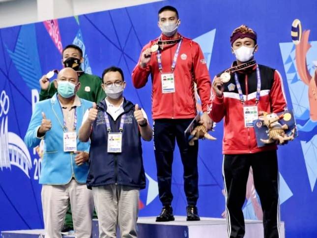 Disaksikan Anies, DKI Borong Enam Medali Renang di PON Papua! Netizen: Alhamdulillah, Siapa Dulu Gubernurnya...