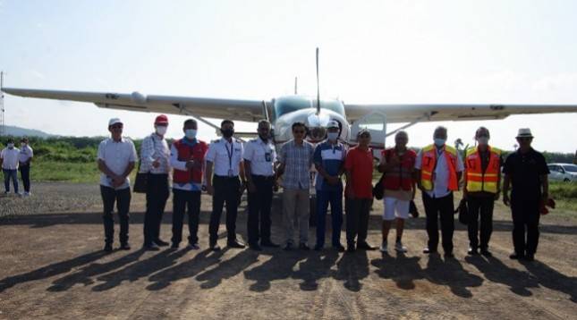 Pesawat Cessna Mendarat di Bandara Salakanagara, Tanjung Lesung Siap Terima Wisatawan