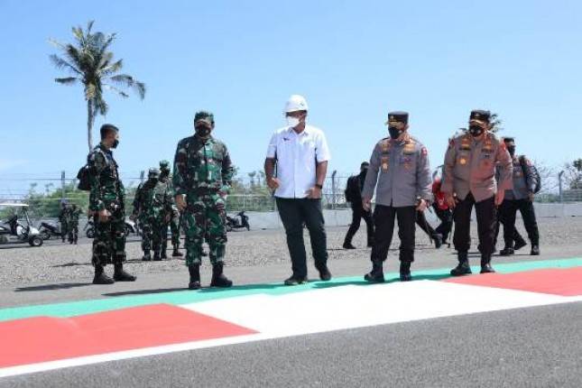 Panglima TNI Marsekal TNI Hadi Tjahjanto Kunjungan Kerja ke Sirkuit Mandalika Lombok NTB