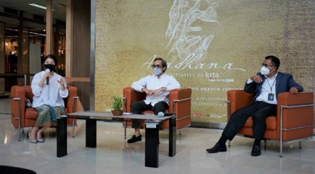 Lewat Proyek KRTA, KemenKopUKM - LAKON dan BRI Hadirkan Produk Fesyen Modern dari Kain Tradisional Indonesia