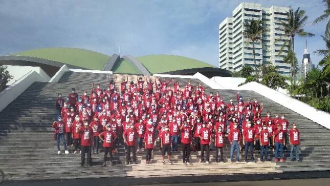 Rachmat Gobel dan  Alumni SMA 3 Jakarta Dorong Kegiatan Positif